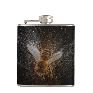 Fallende Bienen sind magisch Flachmann
