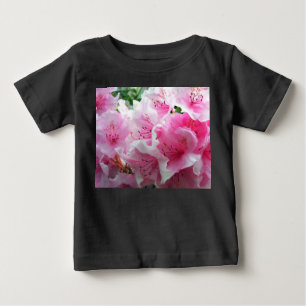 Fallende rosa Blumenblüten Baby T-shirt