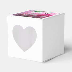 Fallende rosa Blumenblüten Geschenkschachtel