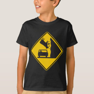 Fallendes Kuh-Zonen-Landstraßen-Zeichen T-Shirt