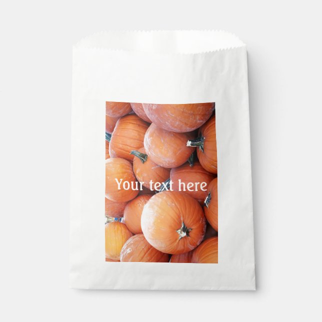 Falln Pumpkin Pile Geschenktütchen (Vorderseite)