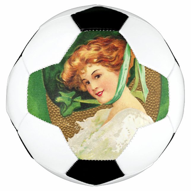 Falln Wearing of the Green Fußball (Vorderseite)