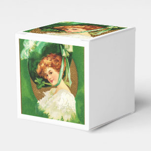 Falln Wearing of the Green Geschenkschachtel