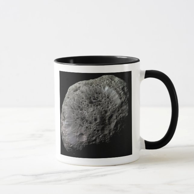 Falsche Farbansicht von Saturns Mondhyperion Tasse (Rechts)