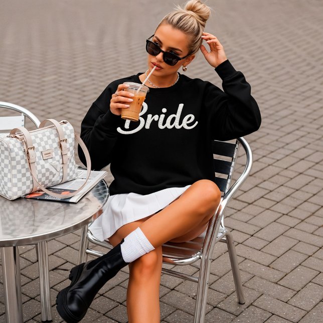 Falsche Perlen-BRAUT Sweatshirt (Von Creator hochgeladen)