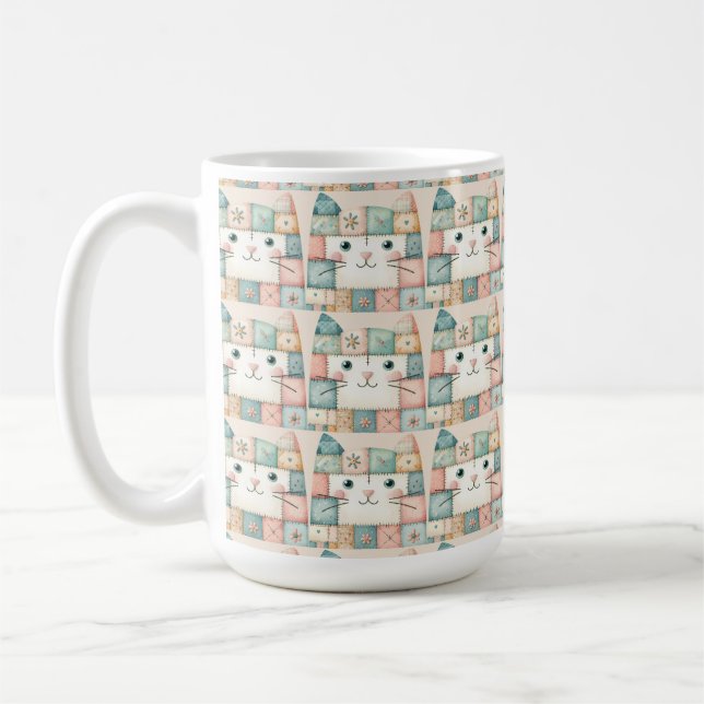 Falsches Patchwork-Pastell-Landhaus-Kitty-Gesicht- Kaffeetasse (Links)