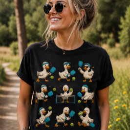 Falschgarn Verrückte Gans spielt Pickleball Tri-Blend Shirt