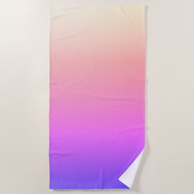 Faltenpfirsichpink und Lila farbige Ombre Strandtuch (Vorderseite)