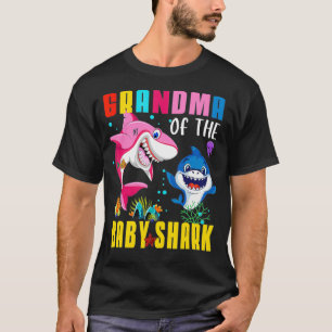 FAMILIE 365 Oma des T-Shirts von Babyhaie zum Gebu