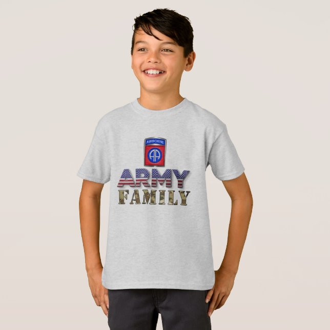Familie der 82. Im Flugzeug Division T-Shirt (Vorne ganz)