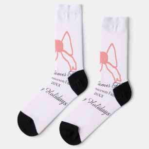 Familie kommt zuerst rotes Band Familienname Feier Socken
