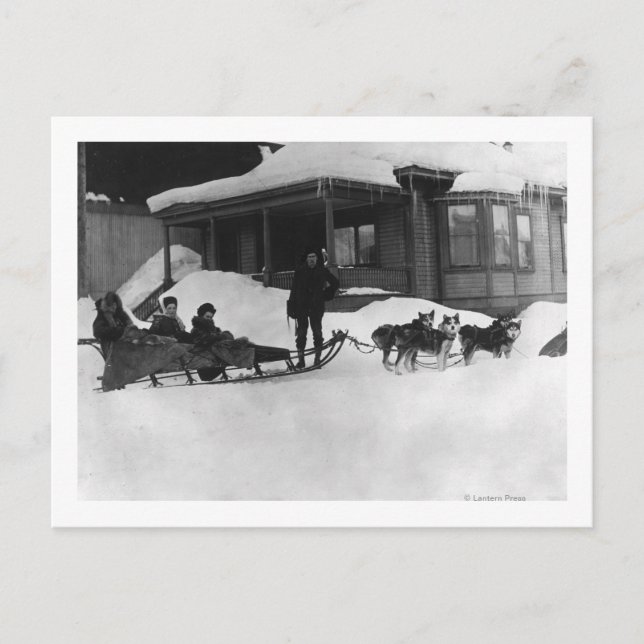 Familie mit Schlitten in Alaska Postkarte (Vorderseite)