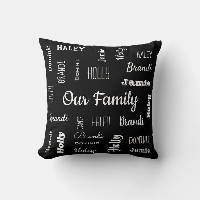 Familie von fünf in Coolen Schriftart Personalisie Kissen (Vorderseite)