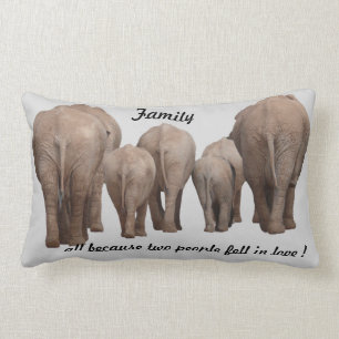 Familie, weil 2 Leute in Liebe Elefanten fielen Lendenkissen