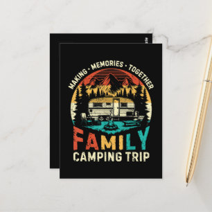 Familien-Campingausflug, der gemeinsam Erinnerunge Postkarte