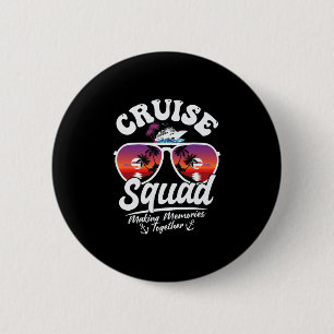 Familien-Gruppen-Matching-Kreuzfahrt-Truppe, die E Button