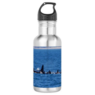 Familien kleben zusammen Wasserflasche