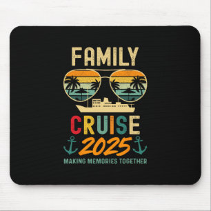 Familien-Kreuzfahrt-Shirts 2025 Sommerurlaub passe Mousepad