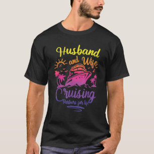 Familien-Kreuzfahrtschiff Ehemann und Ehefrau auf T-Shirt