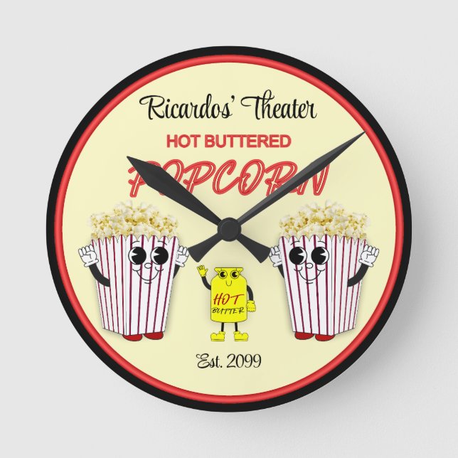 Familienfilmtheater mit heißer Butterblüte Runde Wanduhr (Vorderseite)