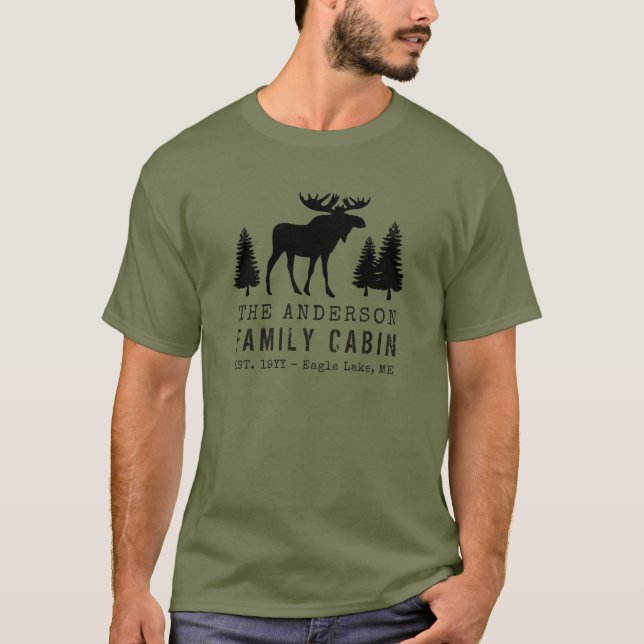 Familienhaus Rustikale Silhouette Elche Pinienbäum T-Shirt (Vorderseite)