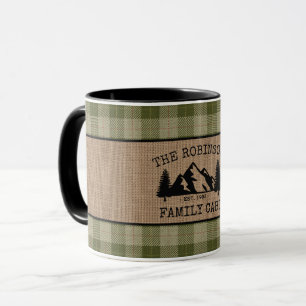 Familienhütten Bäume zeigen grünes Kariertes Bu Tasse