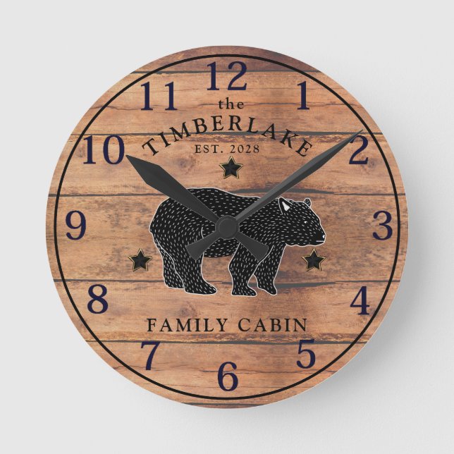 Familienkabine Rustikal-Holz-Personalisierte Wall- Runde Wanduhr (Vorderseite)