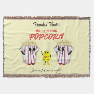 Familienkinosaal mit heißem Butterpopcorn Decke