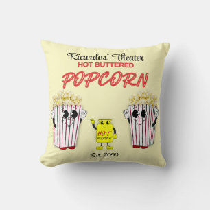 Familienkinosaal mit heißem Butterpopcorn Kissen