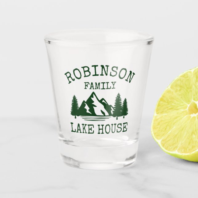 Familienname Lake House Forest Green Trees Schnapsglas (Vorderseite)