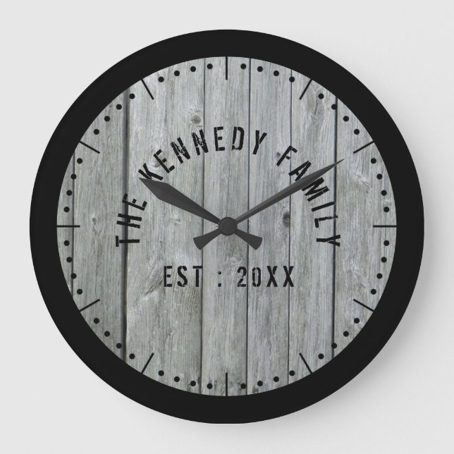 Familienname Rustic Black and Grau Wood Große Wanduhr (Vorderseite)