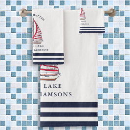 Familienname Sailboat Das Leben am See ist besser Badhandtuch Set