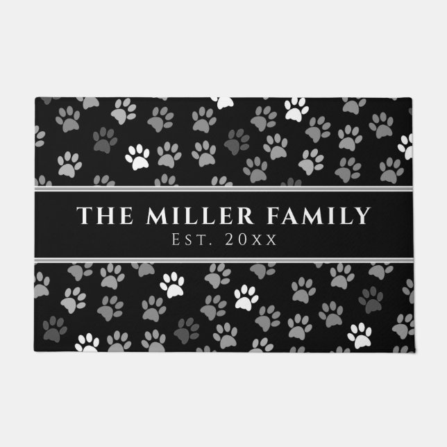 Familienname | Welpe Hund drucken schwarz & weiß Fußmatte (Vorderseite)