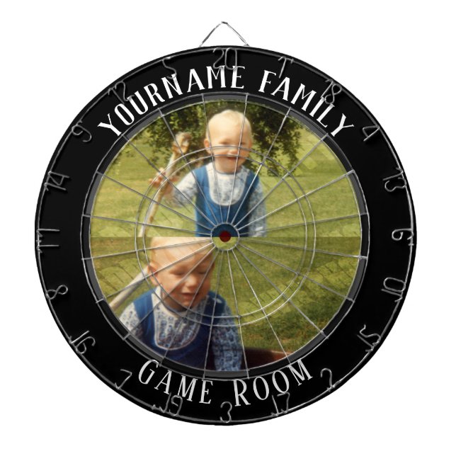 Familienname Zwei Fotos Spielzimmer Dartscheibe (vorne)