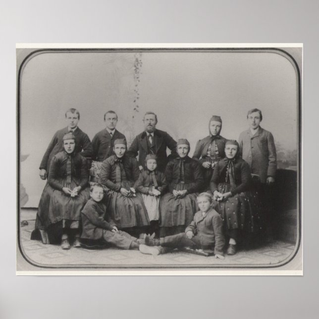 Familienportrait von Einwanderern Poster (Vorne)