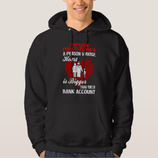 Familienpraktiker Herz höher als Bankkonto Hoodie