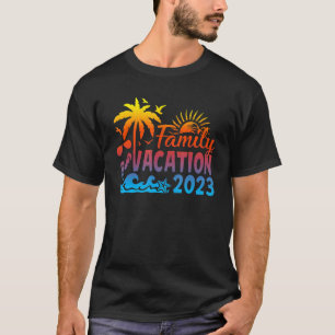 Familienurlaub 2023 Erinnerungen zusammenfassen T-Shirt