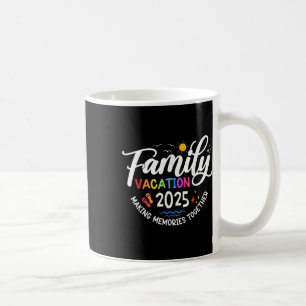 Familienurlaub 2025 Erinnerungen zusammenführen Kaffeetasse