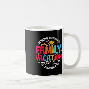 Familienurlaub 2025 Erinnerungen zusammenführen Kaffeetasse
