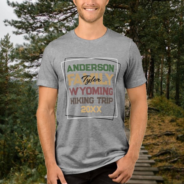 Familienurlaub Wiedersehen Wanderung Tri-Blend Shirt (Von Creator hochgeladen)