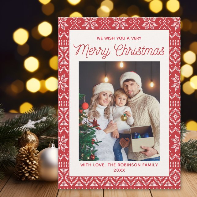 Family Christmas photo red Christmas background Einladung (Von Creator hochgeladen)