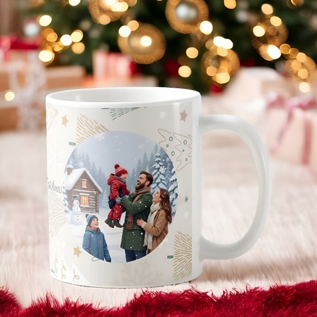 Family in the Snow Mug – Cozy Christmas Gift for L (Créateur téléchargé)