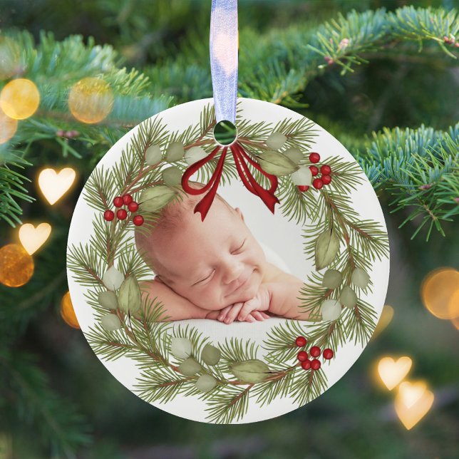 Family Photo Christmas Wreath Custom Keramik Ornament (Christmas holiday photo wreath circle ceramic ornament.)