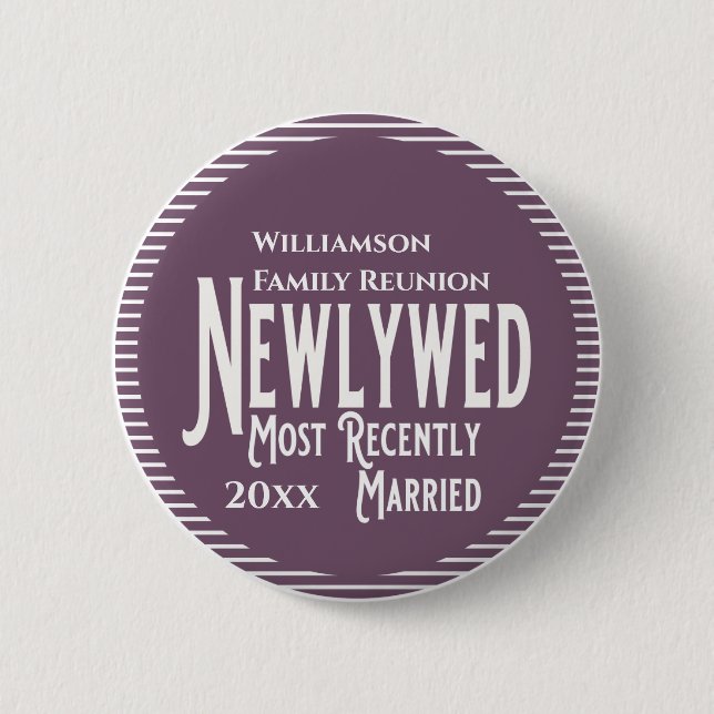 Family Wiedersehen Award Lila Kürzlich Verheiratet Button (Vorderseite)