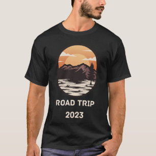 Family Wiedersehen Road Trip 2023 Mountain Sunset T-Shirt