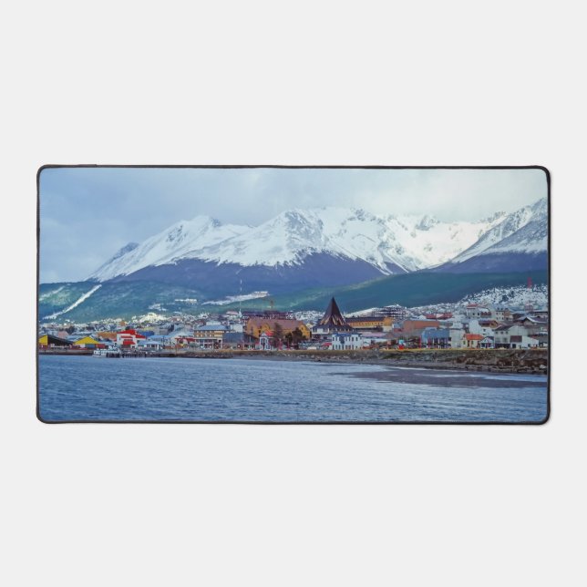 Famous Ushuaia - Tierra del Fuego, Argentinien Schreibtischunterlage (Vorderseite)