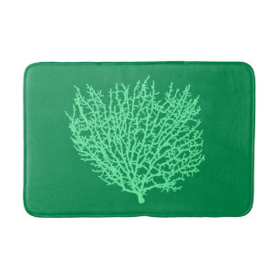 Fan Coral Print, blassgrün auf Deep Jade Green Badematte