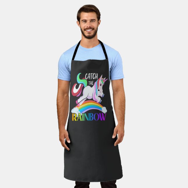 Fange das Regenbogen-Einhorn-Design Schürze (Getragen)