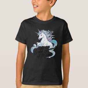 Fange den Windhauch des magischen Einhorns Aufkleb T-Shirt