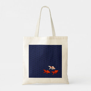 Fantail Goldfish über Seigaiha Wave Pattern Japan Tragetasche
